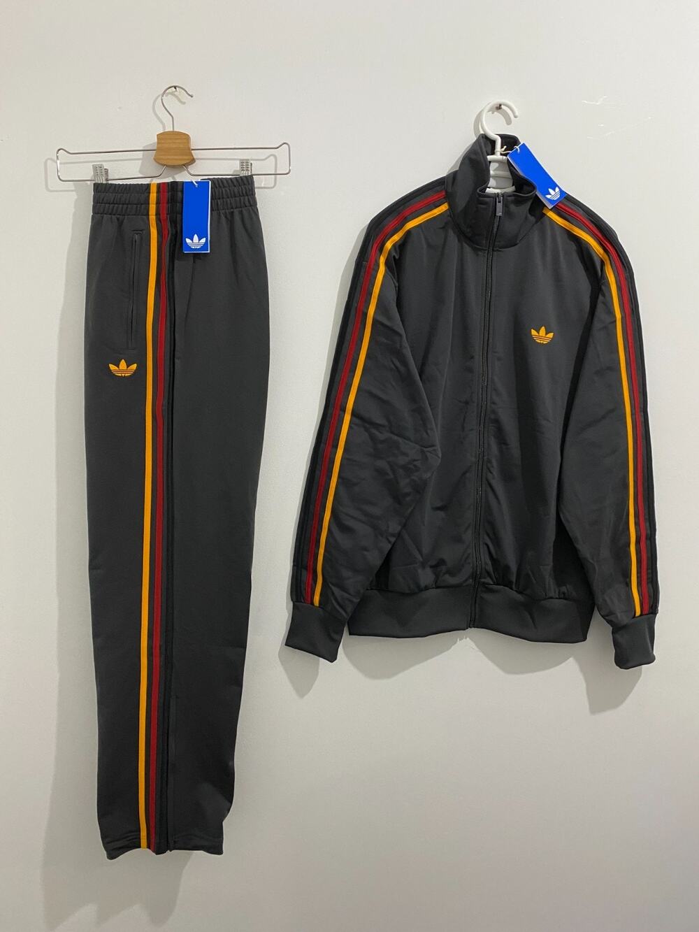 Adidas Originals Firebird Tracksuit Utility Black Gold Team Power Red Size L